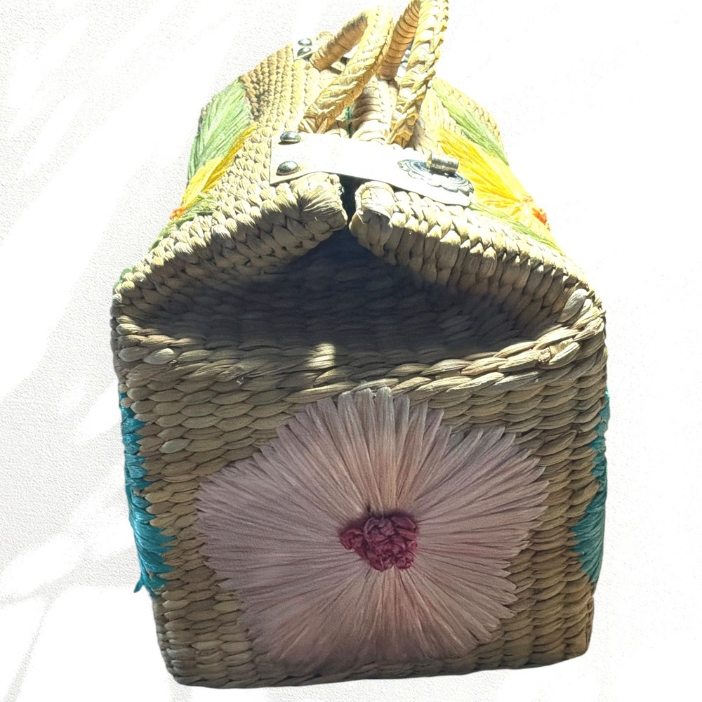 Vintage Woven Straw/ rattan Box Bag/ Purse - Picture 2 of 8